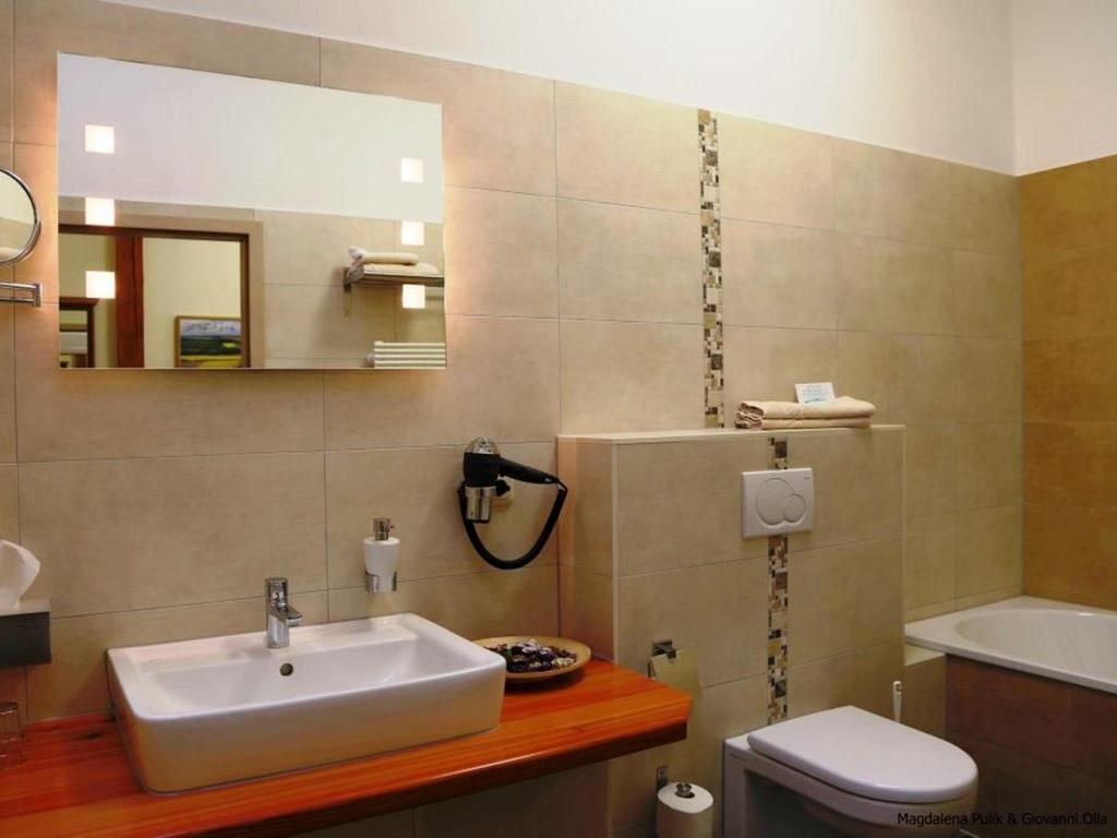 Hotel Und Restaurant Am Peenetal Liepen  Chambre photo